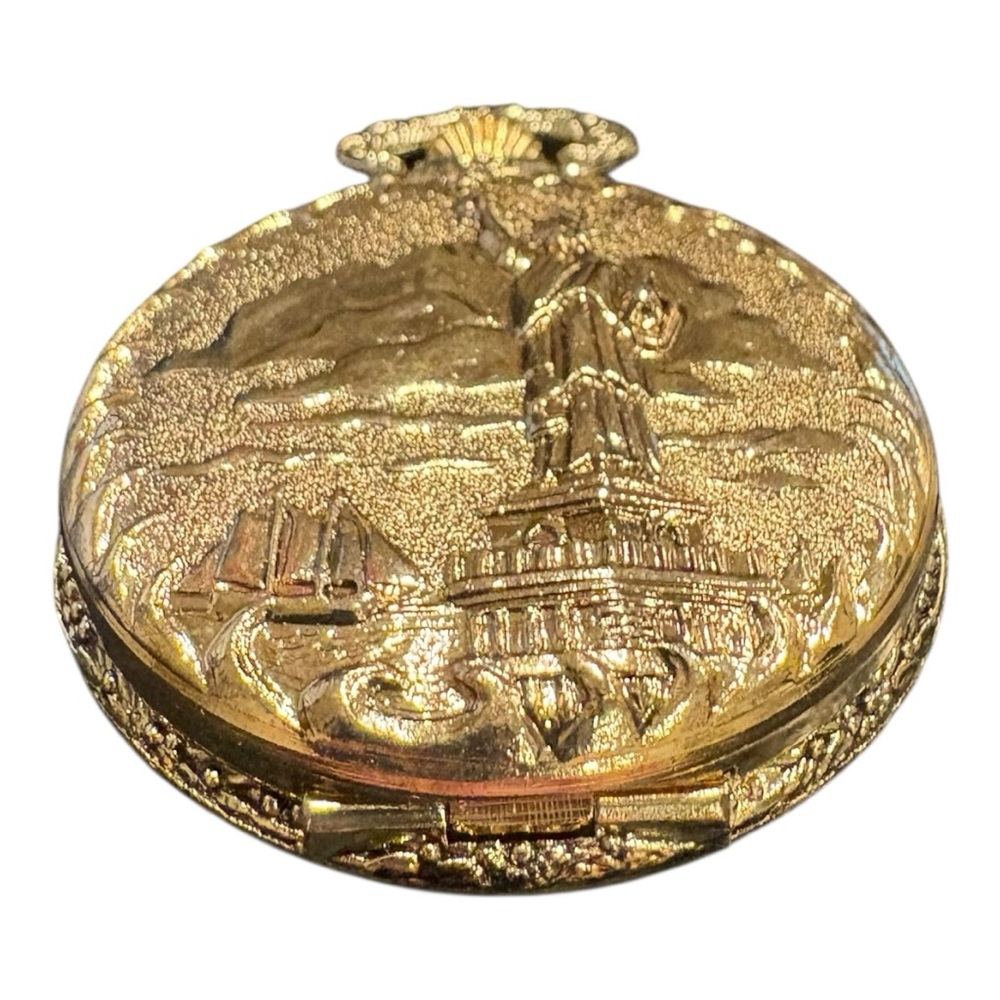 American National Mint Limited Ed. Commemorative Statue of Liberty Pkt Watch
JB4 - Picture 3 of 9